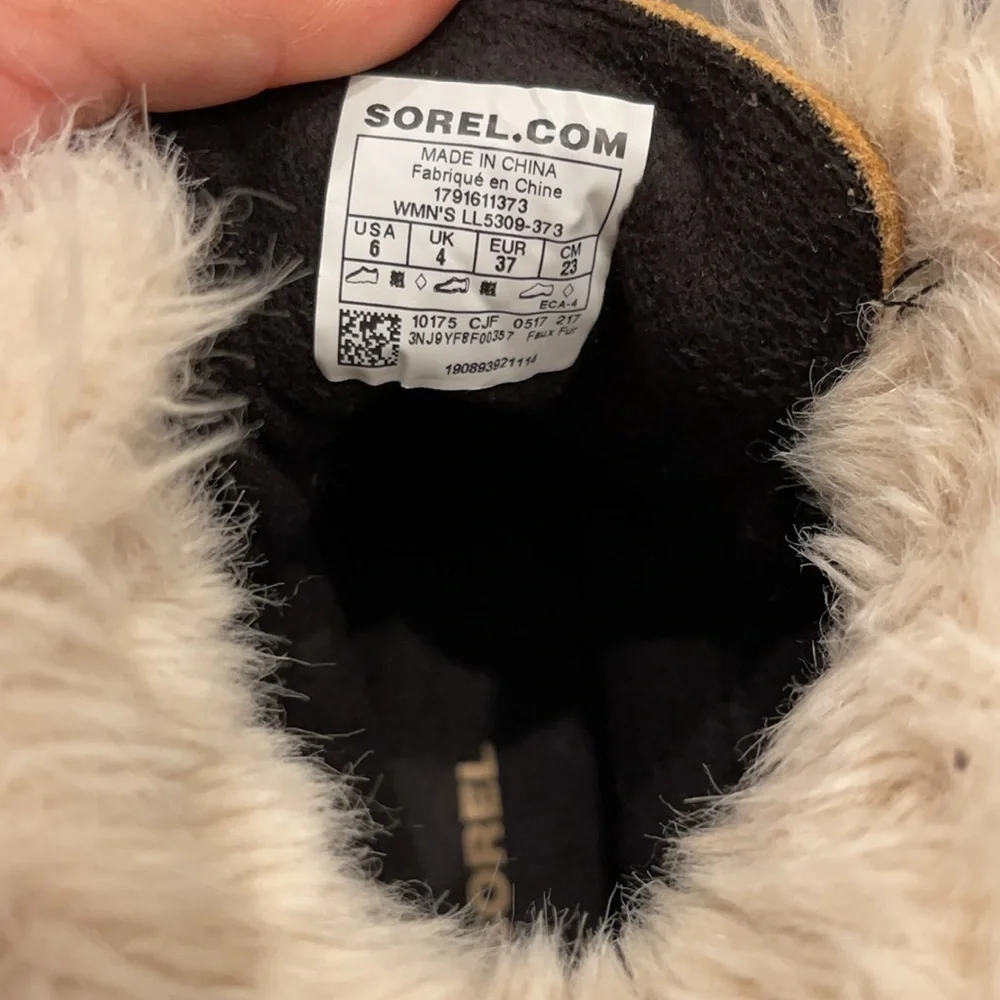 Sorel sz suede